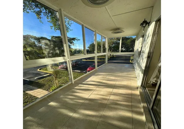 Homes for sale in Tamarac, FL | 5190 E Sabal Palm Blvd #201, Tamarac, FL 33319 | MLS# F10491805