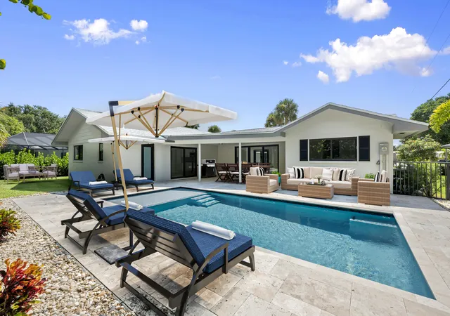 2nd image of 11569 Landing Pl, North Palm Beach, FL 33408 | MLS# R11072284