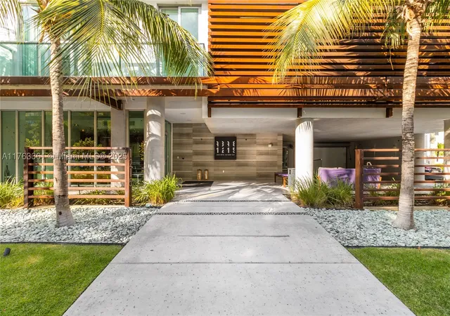 Homes for sale in Miami Beach, FL | 1215 West Ave #203, Miami Beach, FL 33139 | MLS# A11763361