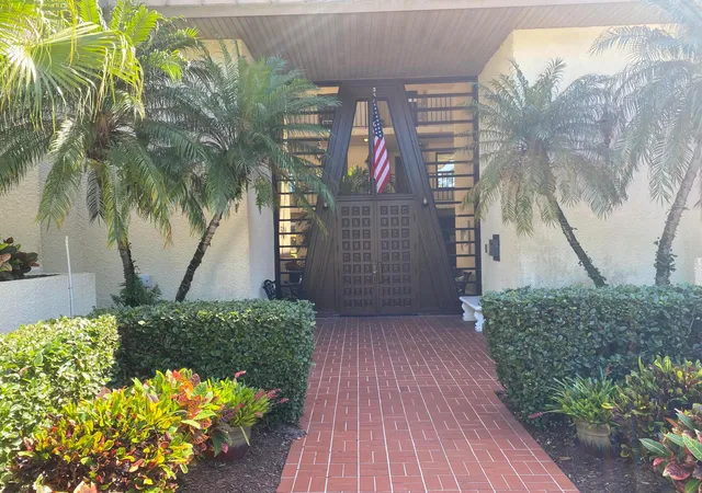 1st image of 1800 Se Saint Lucie Blvd #5-203, Stuart, FL 34996 | MLS# R11073228