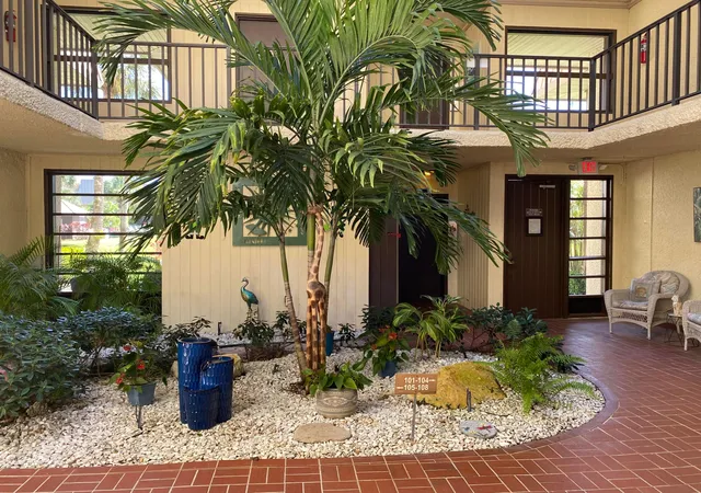 2nd image of 1800 Se Saint Lucie Blvd #5-203, Stuart, FL 34996 | MLS# R11073228