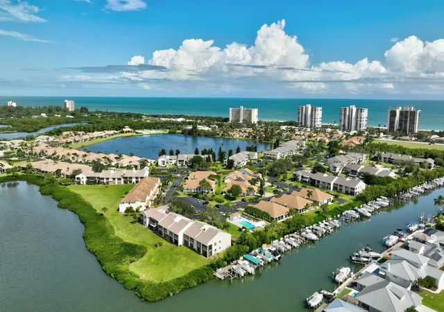 Homes for sale in Hutchinson Island, FL | 209 River Walk, Hutchinson Island, FL 34949 | MLS# R11073539