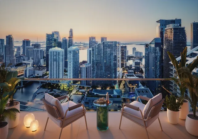 3rd image of 690 Sw 1 Avenue #3406, Miami, FL 33130 | MLS# A11771461