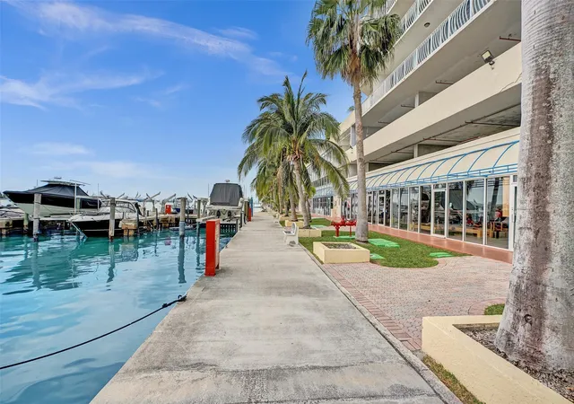 2nd image of 7601 E Treasure Dr, North Bay Village, FL 33141