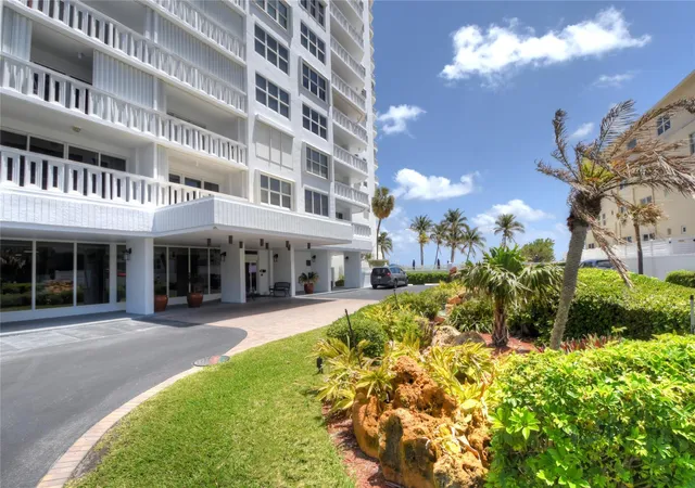 3rd image of 1012 N Ocean Blvd, Pompano Beach, FL 33062