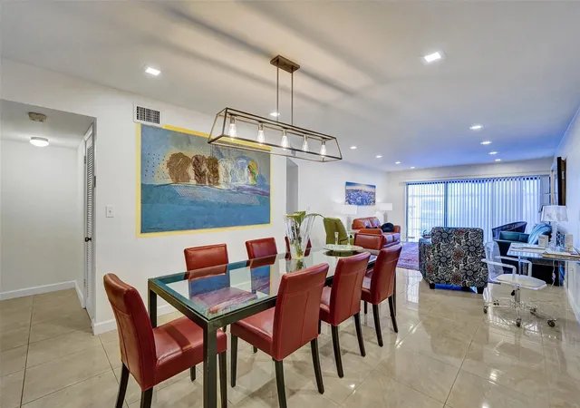 3rd image of 4060 N Hls Dr, Hollywood, FL 33021