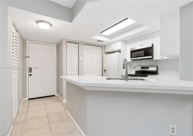 2nd image of 9188 W Atlantic Blvd #1521, Coral Springs, FL 33071 | MLS# A11772407