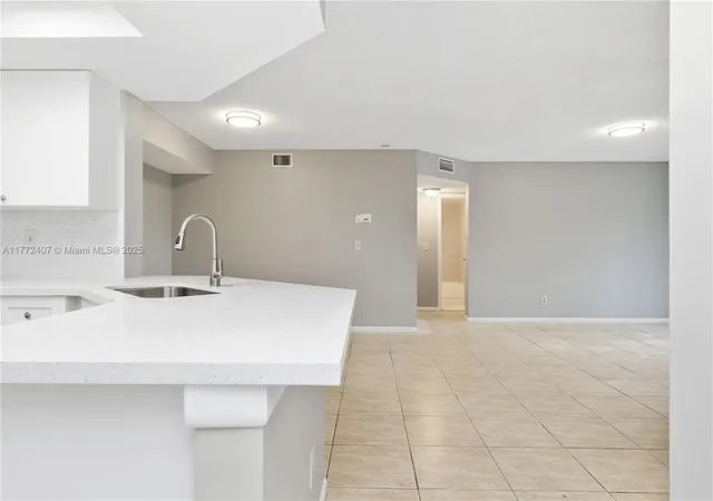 5th image of 9188 W Atlantic Blvd #1521, Coral Springs, FL 33071 | MLS# A11772407