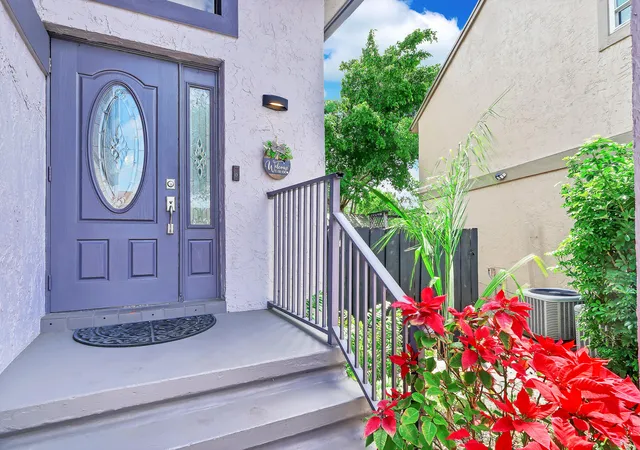 4th image of 3750 Nw 73Rd Wy, Coral Springs, FL 33065 | MLS# R11078128