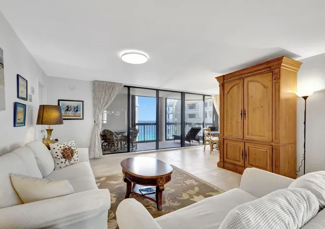 3rd image of 5380 N Ocean Dr, Riviera Beach, FL 33404