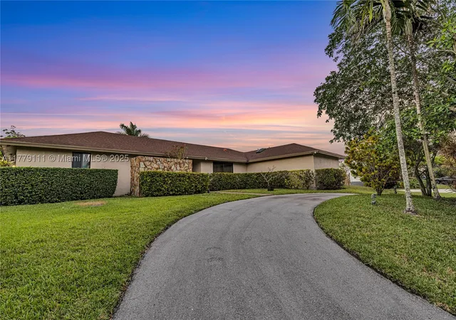 Photo 2 of Single family home for sale at 7801 Sw 170th St, Palmetto Bay, FL 33157 | MLS# A11779111 | Listing updated on 2026-10-08