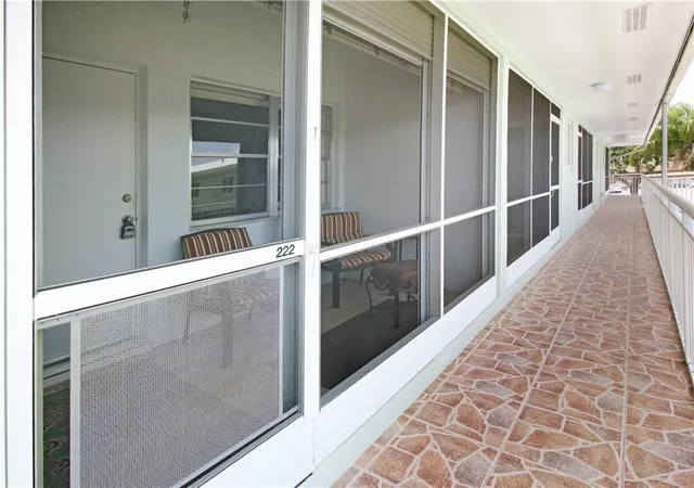 Homes for sale in Lighthouse Point, FL | 2100 Ne 38th St #222, Lighthouse Point, FL 33064 | MLS# F10495677