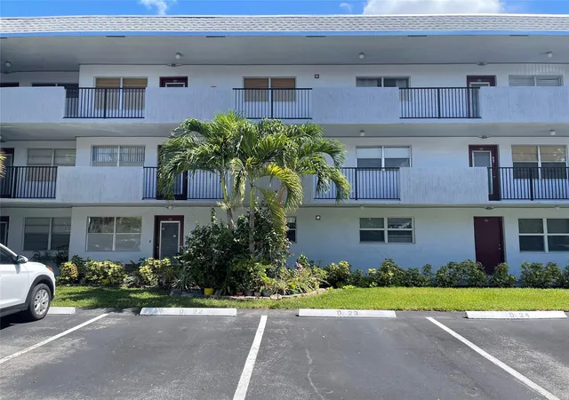 1st image of 8405 Nw 61St St, Tamarac, FL 33321