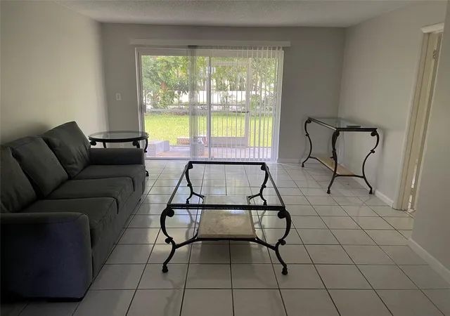 3rd image of 8405 Nw 61St St, Tamarac, FL 33321