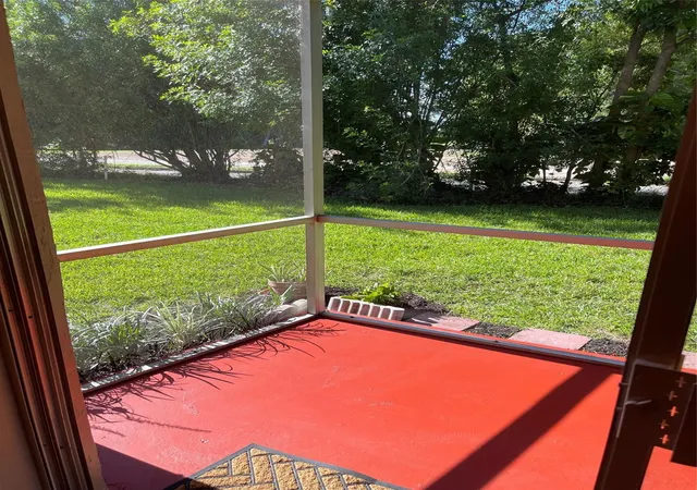 5th image of 8405 Nw 61St St, Tamarac, FL 33321
