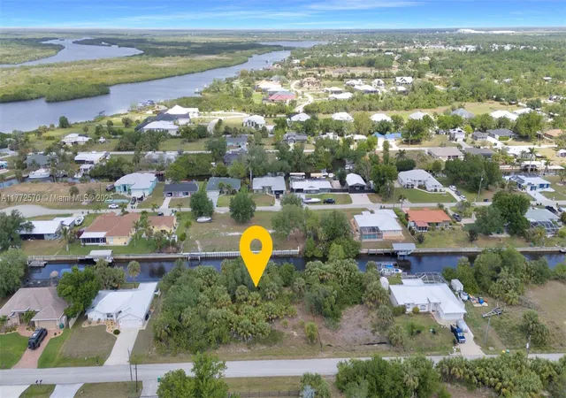 4th image of 28450 Sabal Palm Dr, Punta Gorda, FL 33982 | MLS# A11772570