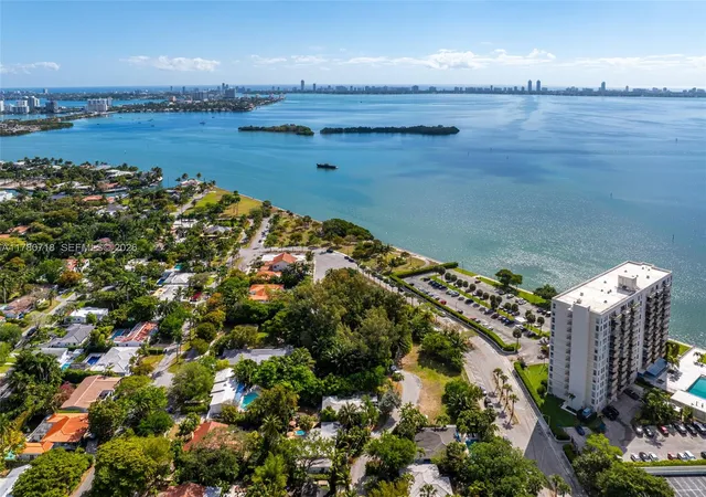 2nd image of 890 Ne 70th St, Miami, FL 33138 | MLS# A11780718