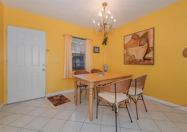 Homes for sale in Lauderdale Lakes, FL | 2861 Somerset Dr #317, Lauderdale Lakes, FL 33311 | MLS# F10497743