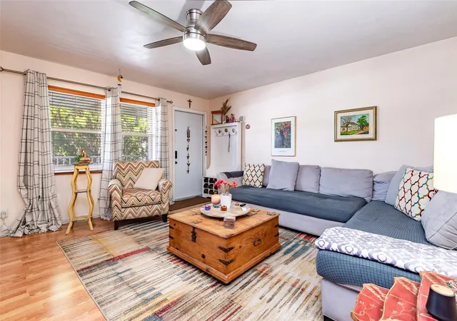 1st image of 810 Lake Shore Dr #25, West Palm Beach, FL 33403 | MLS# F10498247