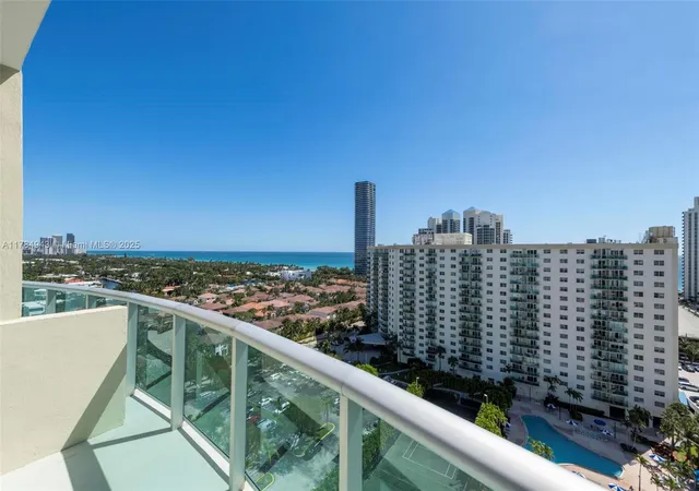 3rd image of 19380 Collins Ave #PH-6, Sunny Isles Beach, FL 33160 | MLS# A11784943