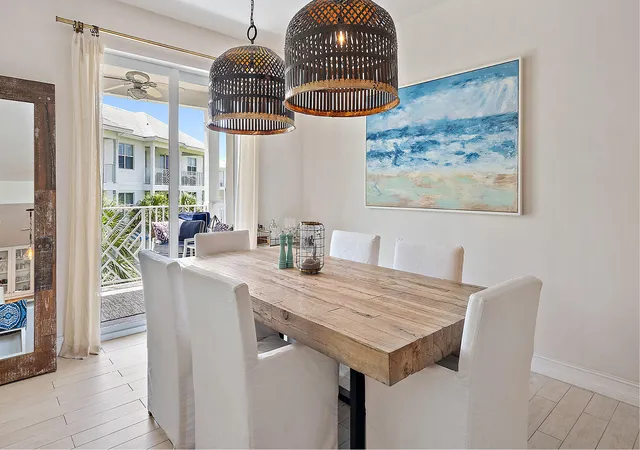 Homes for sale in Juno Beach, FL | 432 Bay Colony Dr N, Juno Beach, FL 33408