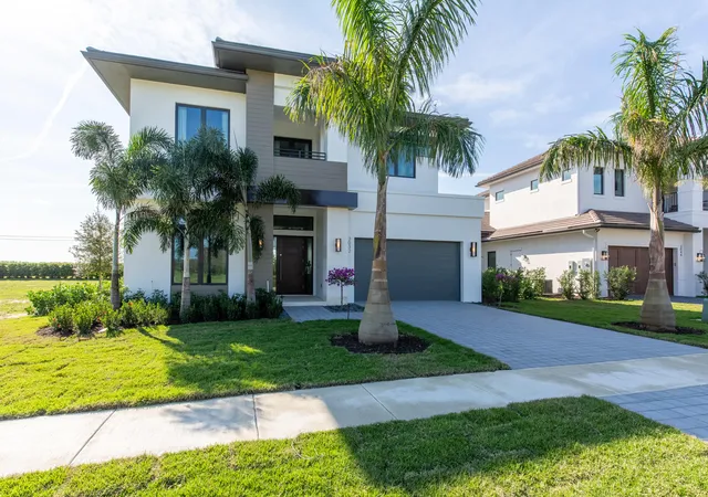 1st image of 3032 Blue Cypress Ln, Wellington, FL 33414 | MLS# R11082363
