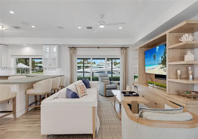 2nd image of 64 Tarpoon Lane, Key Largo, FL 33037 | MLS# A11787324