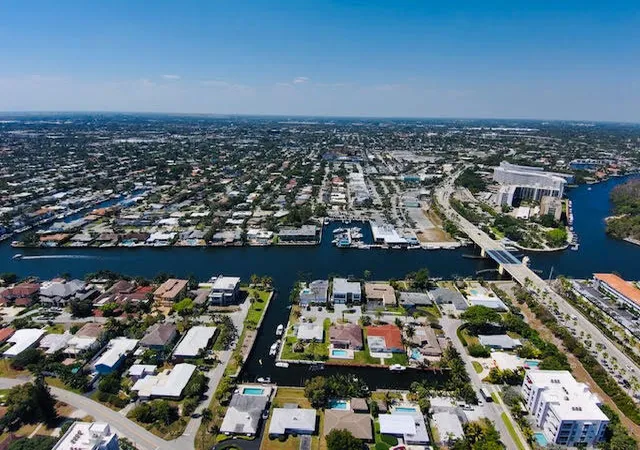 2nd image of 120 S Ocean Dr, Deerfield Beach, FL 33441 | MLS# R11083440