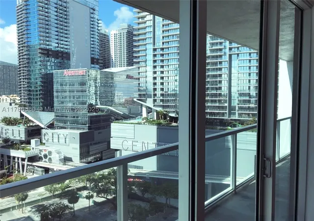 Photo 2 of Condo for sale at 55 Se 6th St #1610, Miami, FL 33131 | MLS# A11786080 | Listing updated on 2026-08-19