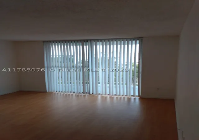 3rd image of 494 Nw 165Th St Rd #C-102, Miami, FL 33169 | MLS# A11788076