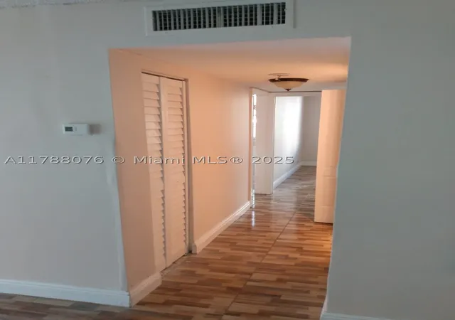 5th image of 494 Nw 165Th St Rd #C-102, Miami, FL 33169 | MLS# A11788076