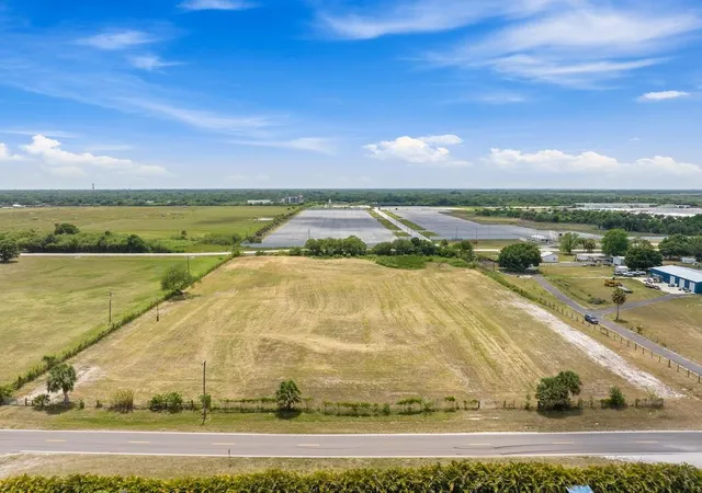 1st image of 3274 Nw 18th St, Okeechobee, FL 34972 | MLS# R11084260