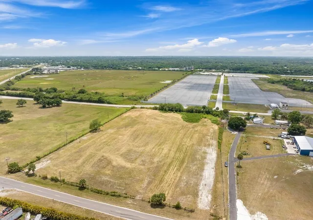 3rd image of 3274 Nw 18Th St, Okeechobee, FL 34972 | MLS# R11084260