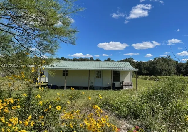 1st image of 3725 Sw 162 St, Archer, FL 32618 | MLS# A11792328