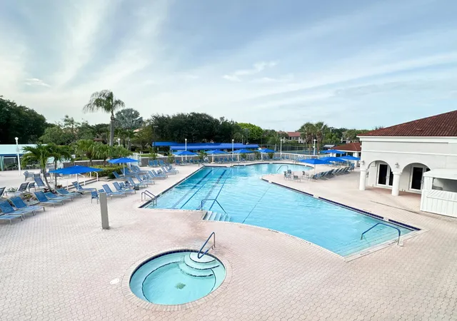 5th image of 5135 Floria Dr, Boynton Beach, FL 33437