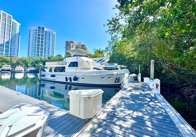 5th image of 3575 Mystic Pointe Dr Slip 99, Aventura, FL 33180 | MLS# A11793842