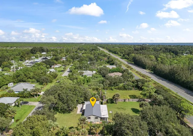Homes for sale in Sebastian, FL | 9633 Honeysuckle, Sebastian, FL 32976 | MLS# F10502118