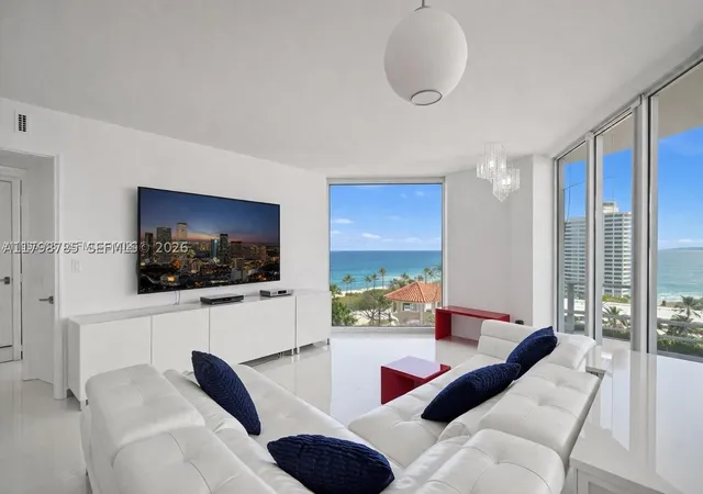 Homes for sale in Miami Beach, FL | 7330 Ocean Ter #8-C, Miami Beach, FL 33141 | MLS# A11798785