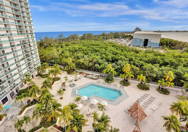 3rd image of 100 Bayview Dr #1125, Sunny Isles Beach, FL 33160 | MLS# R11088781