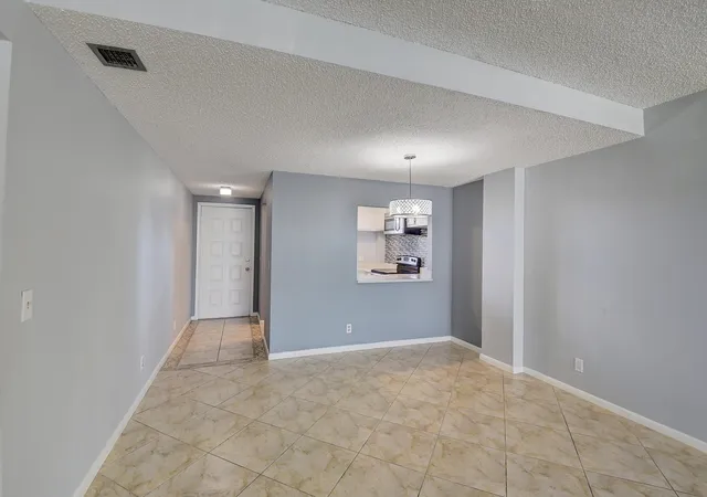 image of 890 N Federal Hwy #206, Lantana, FL 33462 | MLS# R11088893
