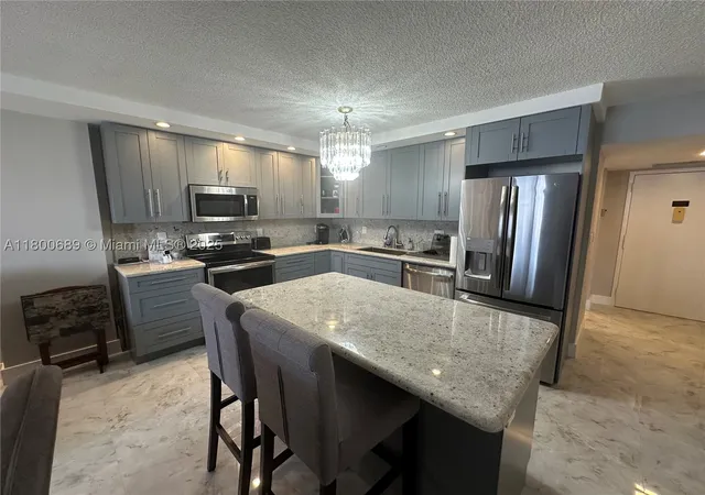 Listing Photo 4 - Condo for sale in building located at 1865 S Ocean Dr, Hallandale Beach, FL 33009 - Unit #17C