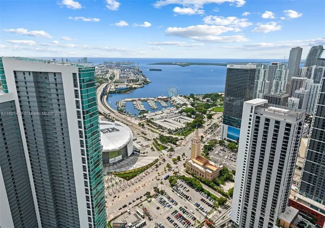 4th image of 851 Ne 1St Ave #PH 5401, Miami, FL 33132 | MLS# A11801407