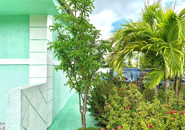 Homes for sale in Miami, FL | 430 Ne 75Th St, Miami, FL 33138 | MLS# F10503855