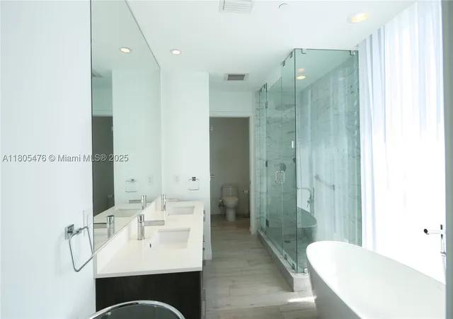 Homes for sale in Miami, FL | 480 Ne 31 Street #2607, Miami, FL 33137 | MLS# A11805476