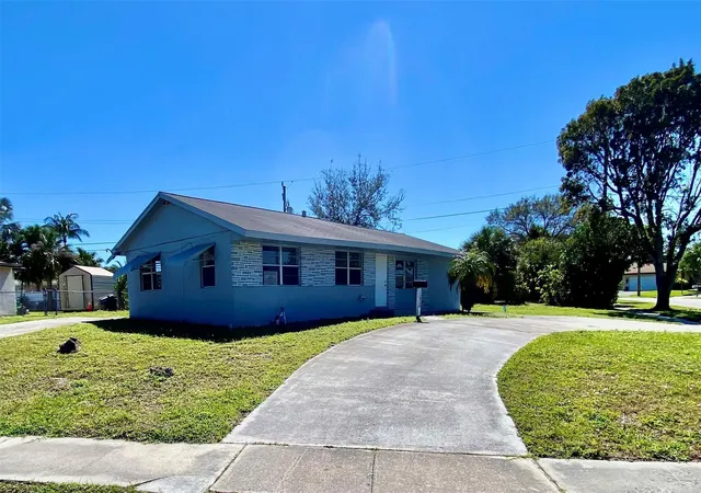 1st image of 1654 43rd St, West Palm Beach, FL 33407 | MLS# F10505615