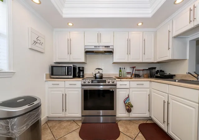 Homes for sale in Coral Springs, FL | 8821 Nw 38Th Dr, Coral Springs, FL 33065
