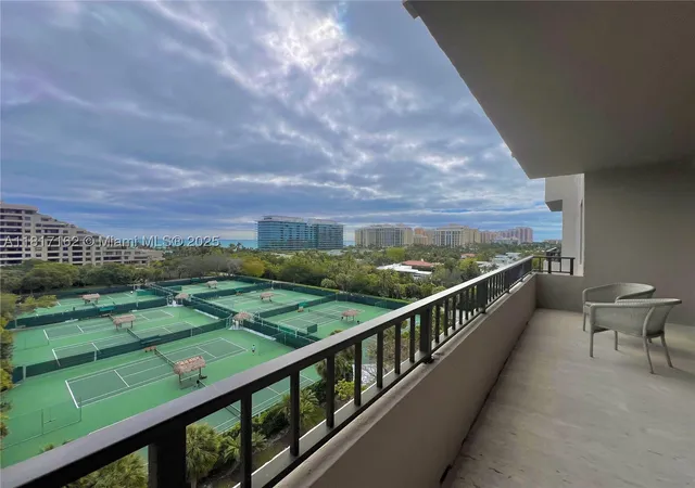 1st image of 151 Crandon Blvd #702, Key Biscayne, FL 33149 | MLS# A11817162