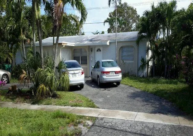 2nd image of 4841 Nw 19th Ct, Lauderhill, FL 33313 | MLS# F10507767
