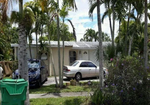 3rd image of 4841 Nw 19th Ct, Lauderhill, FL 33313 | MLS# F10507767