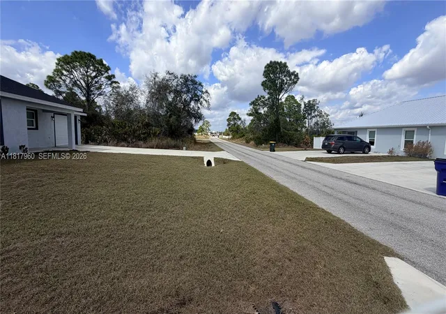 2nd image of 7004 San Bruno Dr, Sebring, FL 33872 | MLS# A11817960